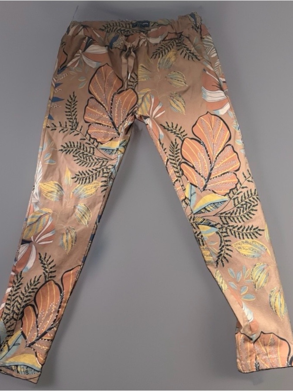 Floral Straight-Leg Pants in Peach  0281